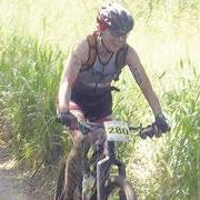 Petra beim Mountain Bike Part