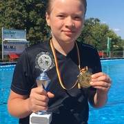 Siegerin Elisa Lippelt beim Triathlon in Löhne